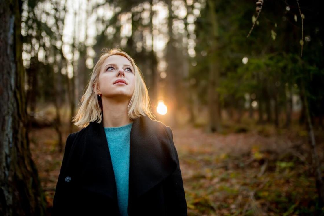 Аркан Жрица в раскладах на любовь и отношения