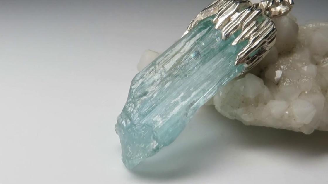 Аквамарин как талисман для знаков зодиака
