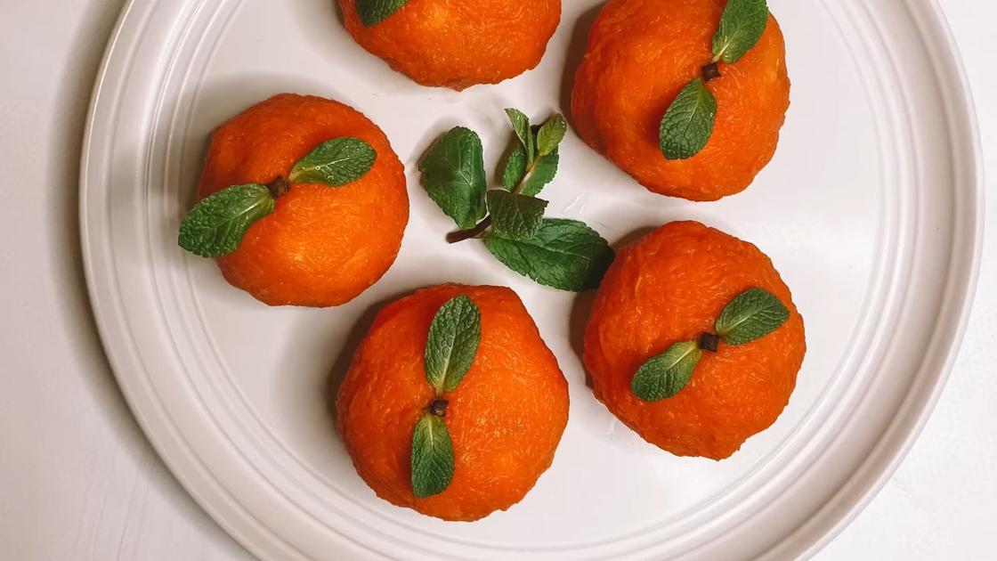 Оливье и не только: 5 ярких салатов для новогоднего стола Салат «Мандаринки»