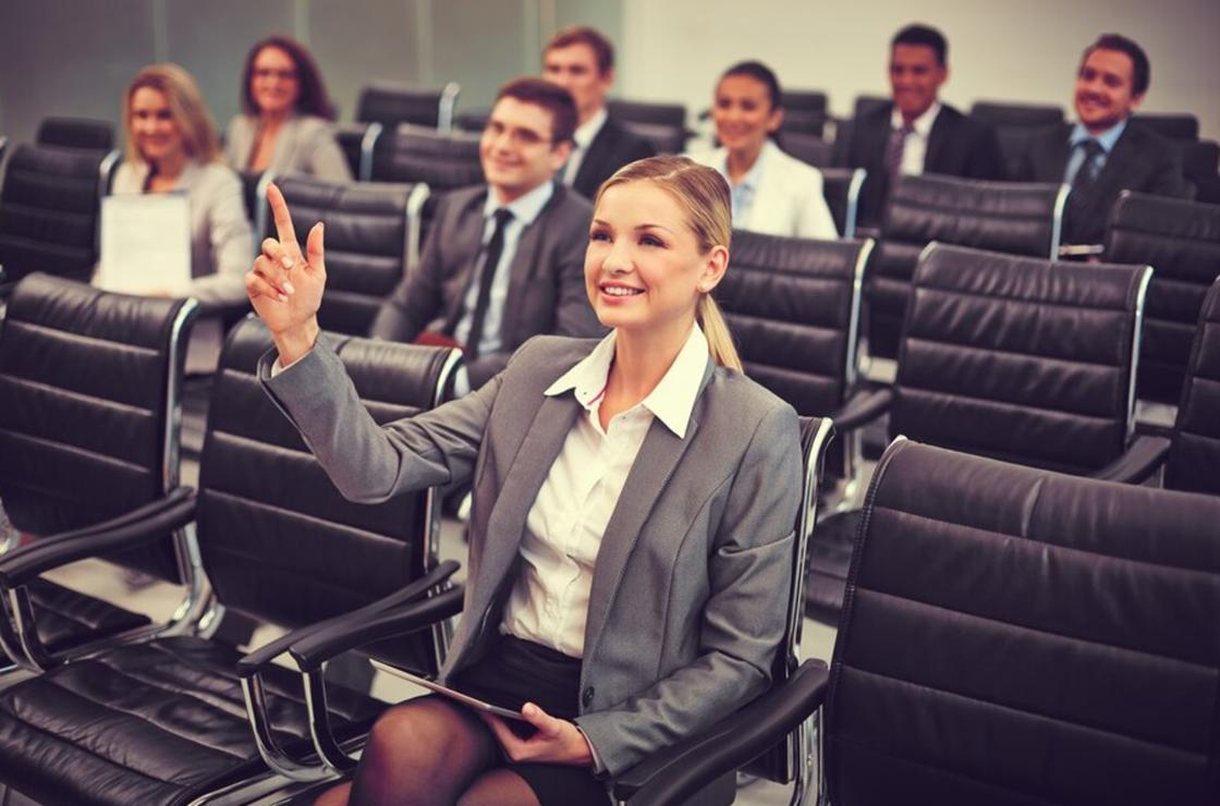 Как оппозиция Марса и Плутона влияет на карьеру и финансы в январском периоде Близнецы