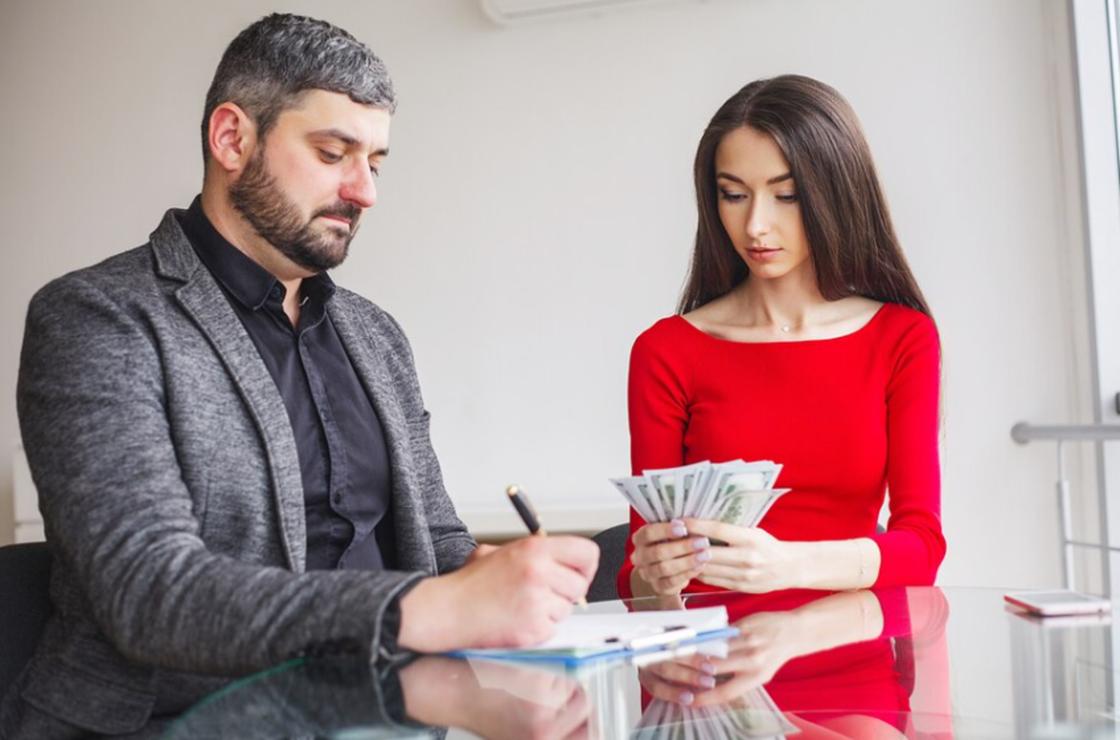 Март принесет финансовые возможности но затмения проверят стойкость характера Скорпион