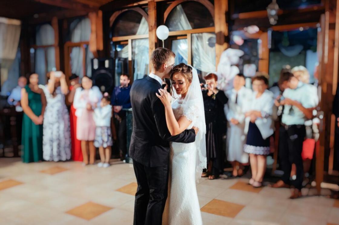 Что означает сон с воскресенья на понедельник: психологические нюансы О семье и любви