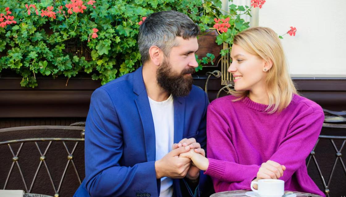 Любовь и отношения Петуха