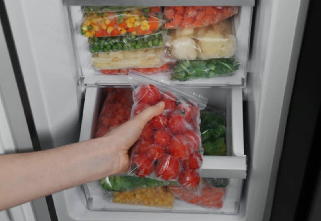 Помидоры заморозка лучшие способы заготовки для вкусных зимних блюд Что нужно знать о заморозке помидоров