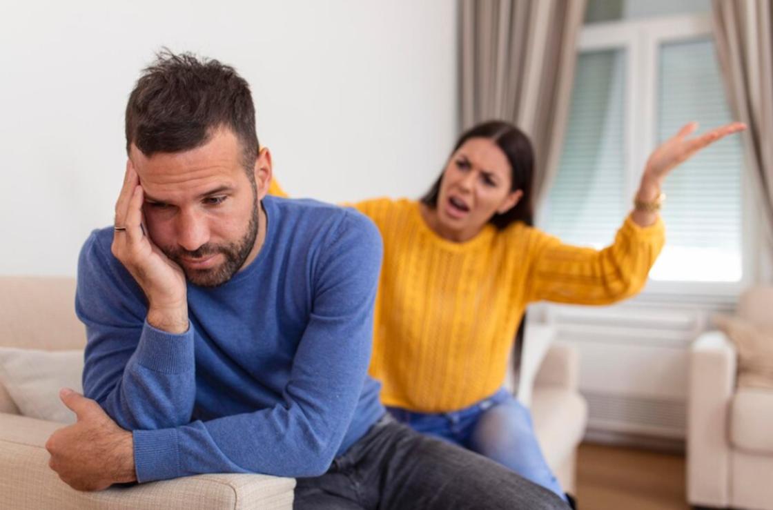 Друг во сне: сигнал перемен поддержки или переосмысления связи Сонник Фрейда