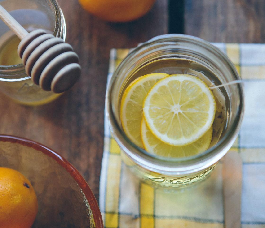 Лимон: как использовать в рационе и когда возможен вред организму Особенности употребления лимона