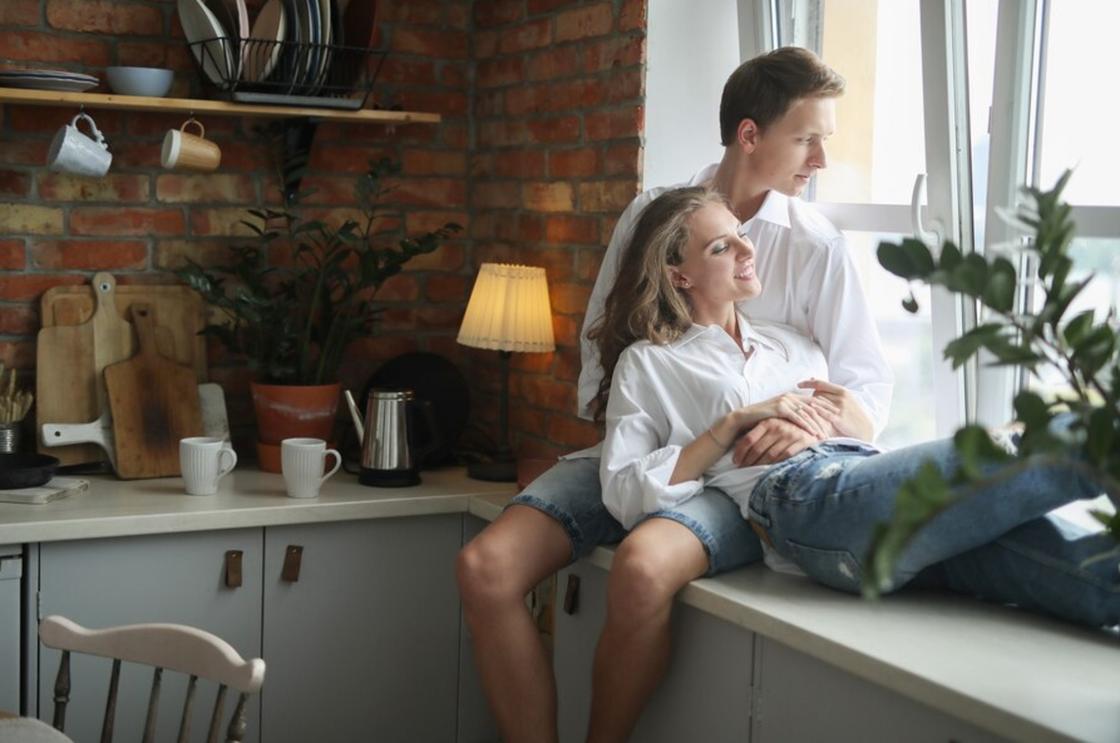 Сентябрь в коридоре затмений приносит кармические трансформации и прогноз Таро Водолей