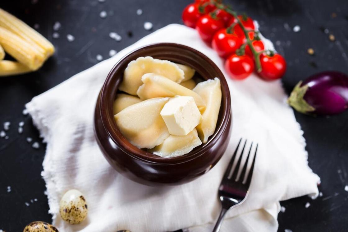 Гадание на пирогах и варениках