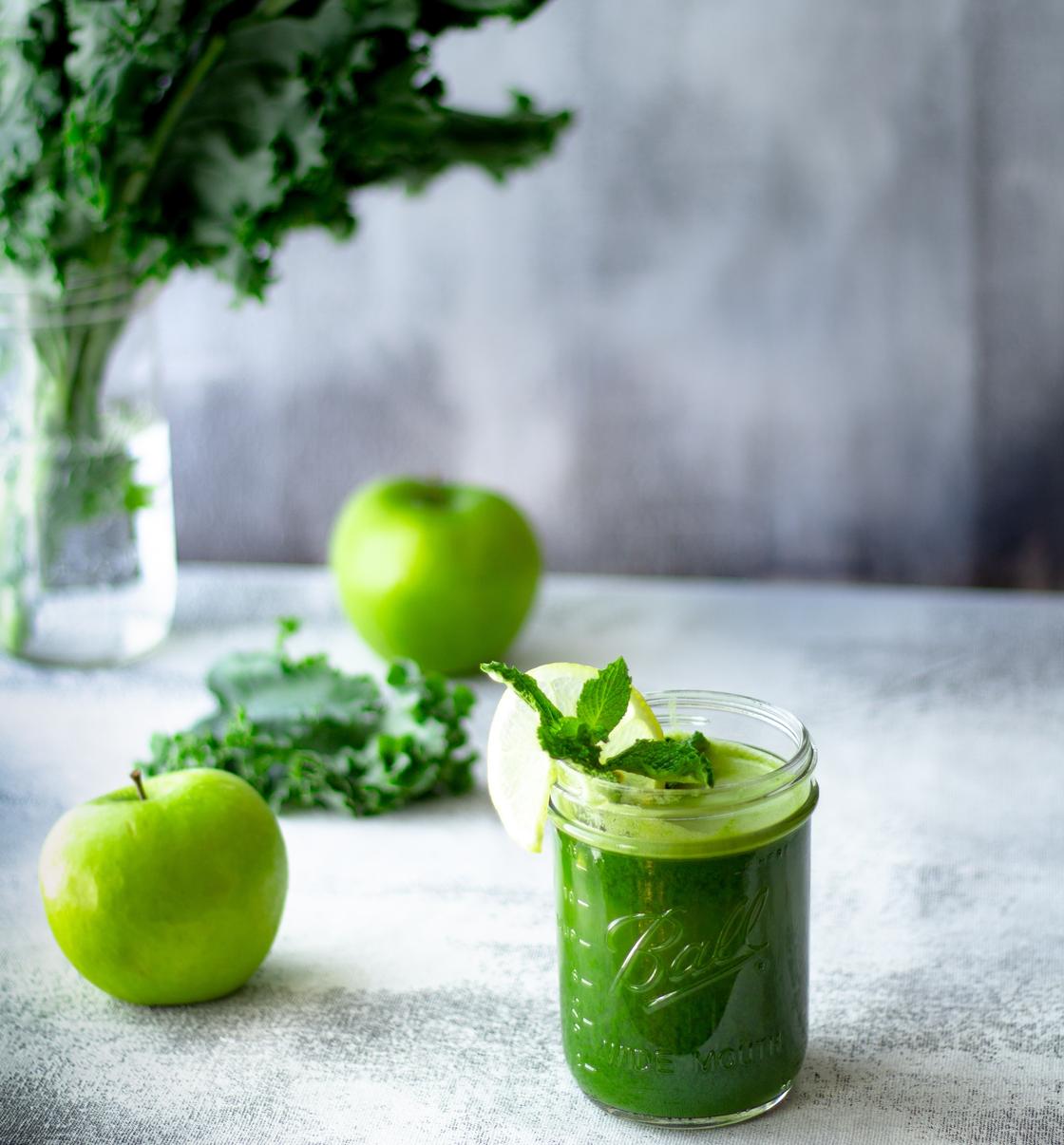 Что называют смузи и в чем их польза