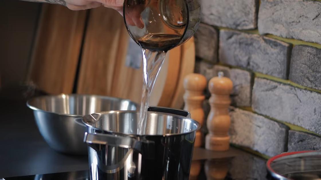 Что такое водяная баня и как её использовать в домашней выпечке Как сделать водяную баню?