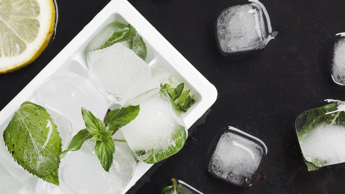 В морозилке