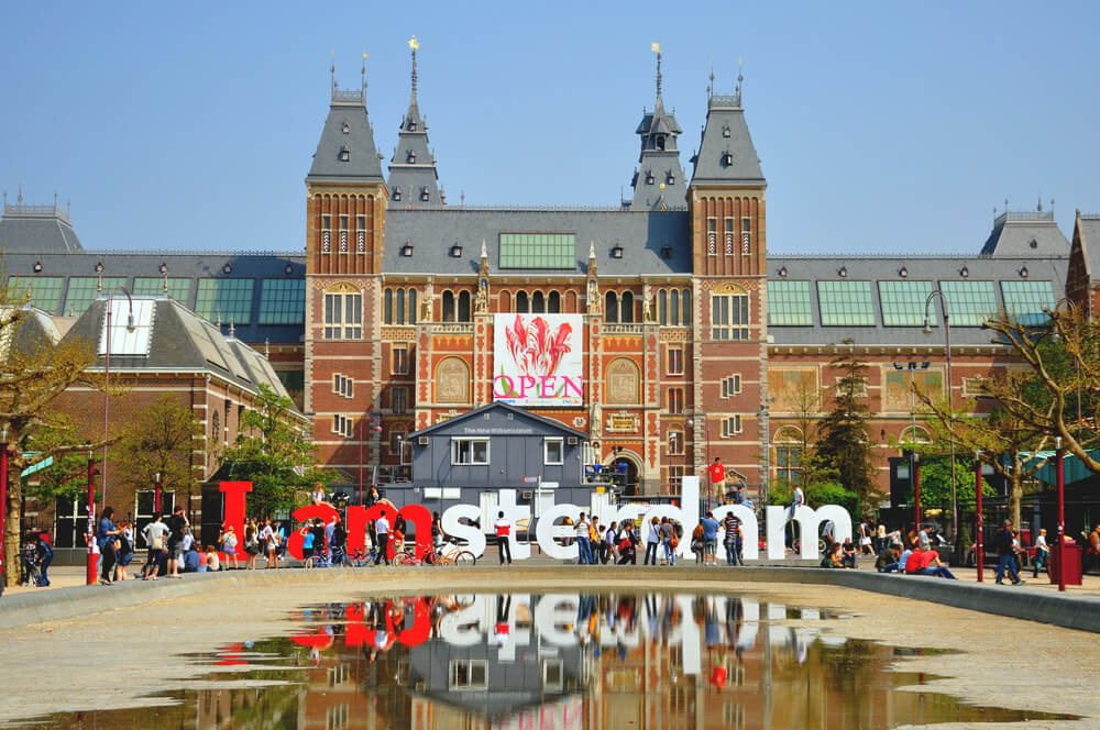 Amsterdam-Sehenswuerdigkeiten-Rijksmuseum