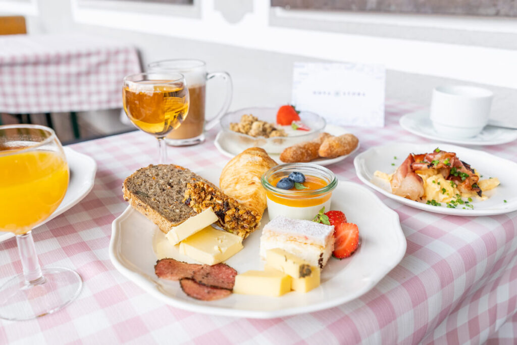 Bergfrühstück Nova Stoba Montafon