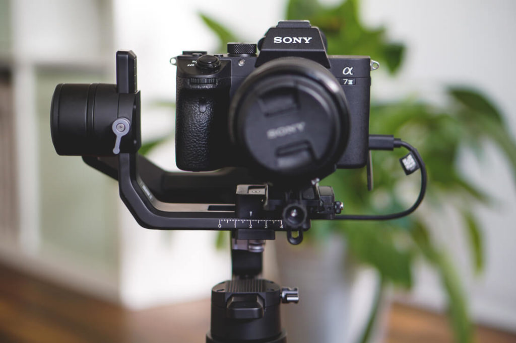 Travel Camera Equipment DJI Ronin Gimbal