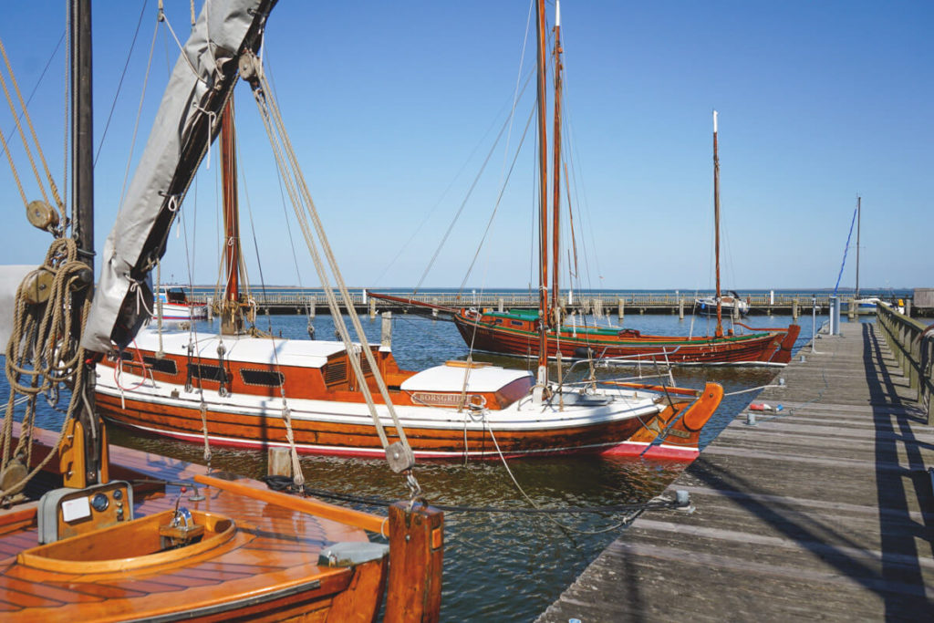 Dierhagen-Hafen-Zeesboote-Bodden-3