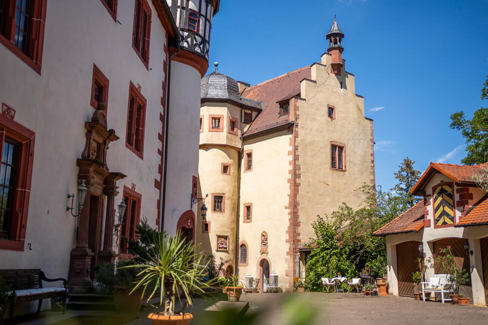 Fernradweg-Der-Klassiker-Burg-Gamburg-3
