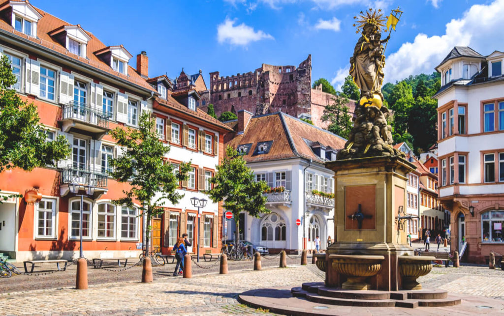 Heidelberg Fluggesellschaften Kornmarkt