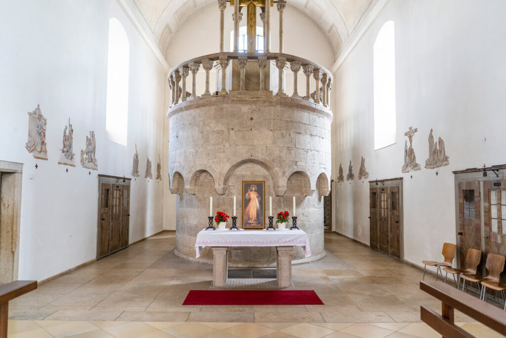 Heilig-Kreuz-Kirche