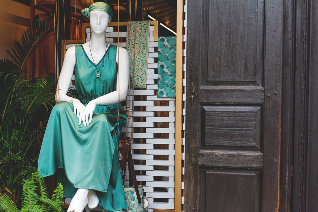 Shopping in the Old Town of Hoi An in Vietnam