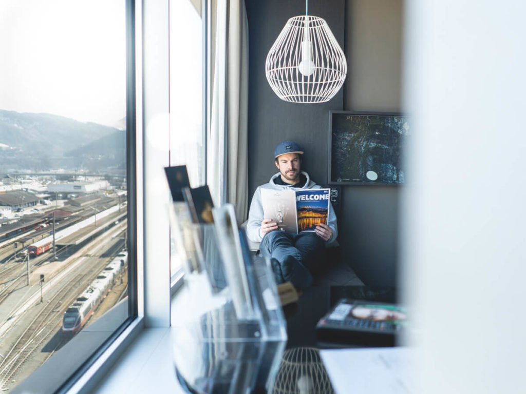 Innsbruck-adlers-hotel-Doppelzimmer-Aussicht