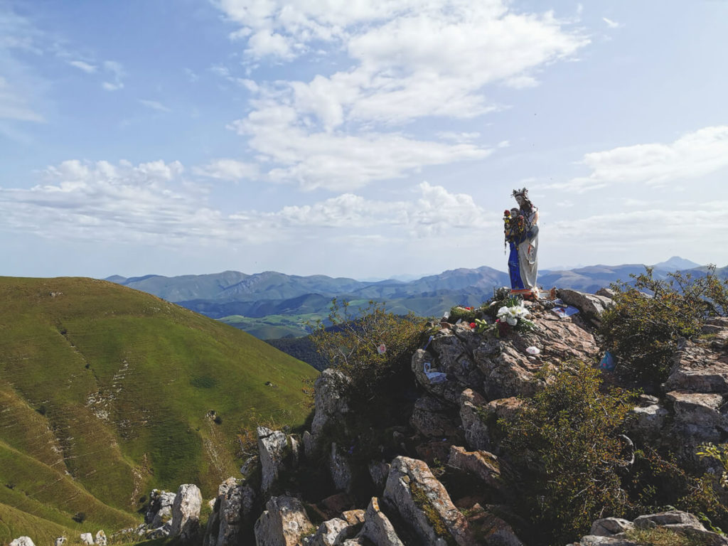 Jakobsweg-Route-Camino-Frances-Pyrenaeen