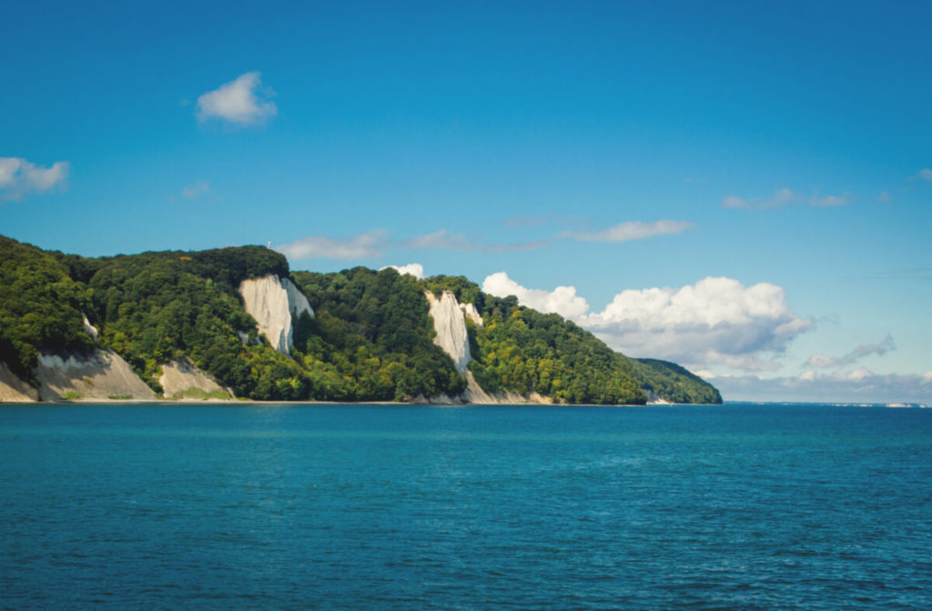 Jasmund-Nationalpark-Koenigsstuhl-Felsen-Klippen