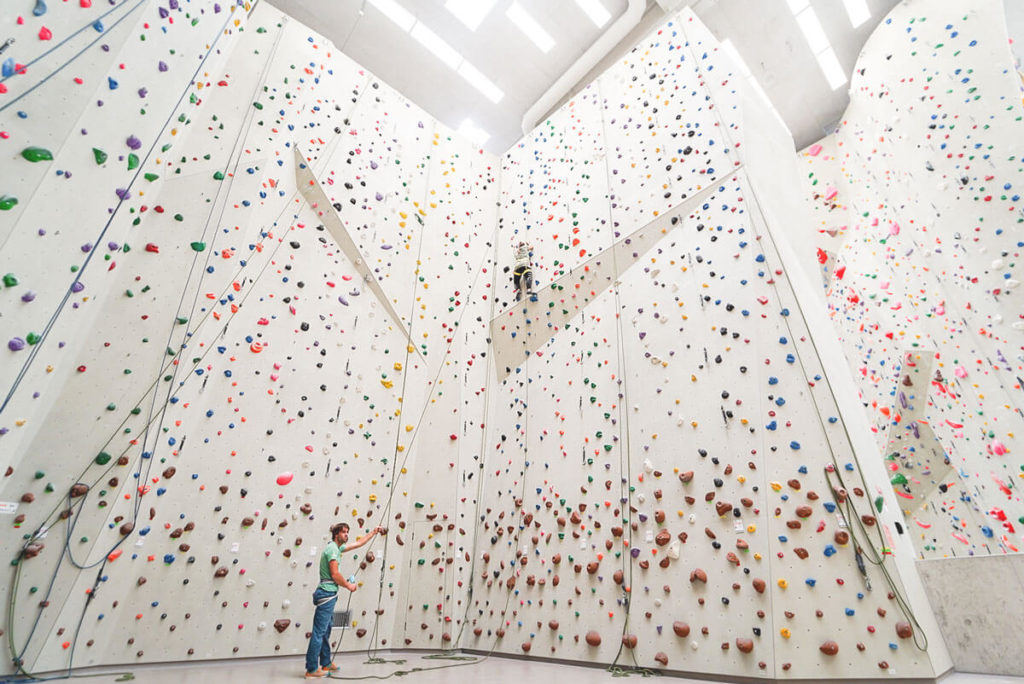 Kletterzentrum-Innsbruck-Indoor-KLettern