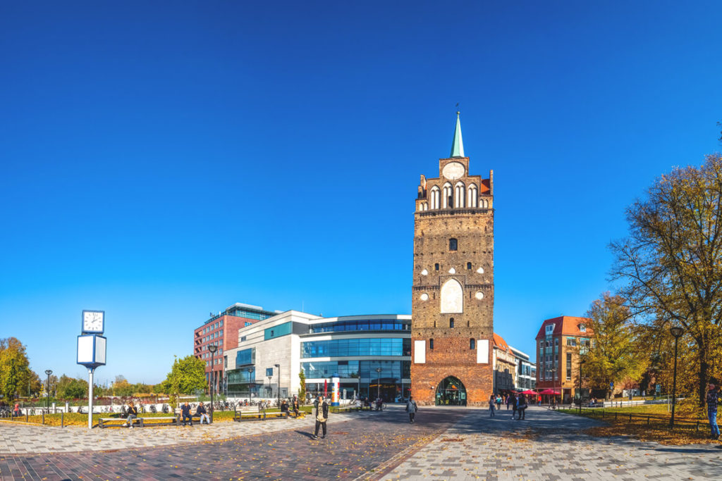 Kroepeliner-Tor-Rostock-Sehenswuerdigkeiten