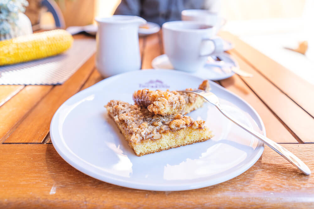 Kuchen-Kaffee-Weingut-Thuerkind