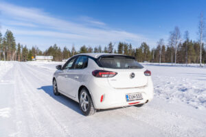 Rental car Lapland International driving license