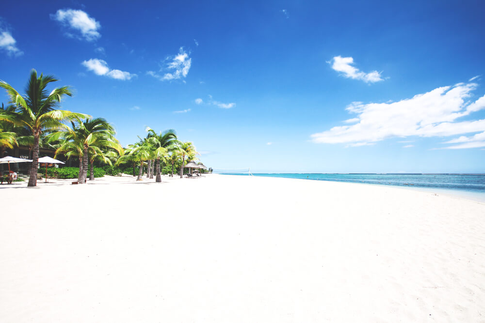 Le-Morne-Beach-Strand-Mauritius-Ozean