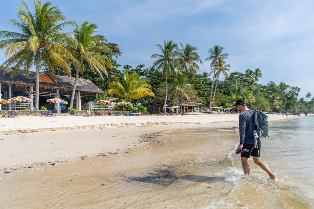 Lo Chak Beach