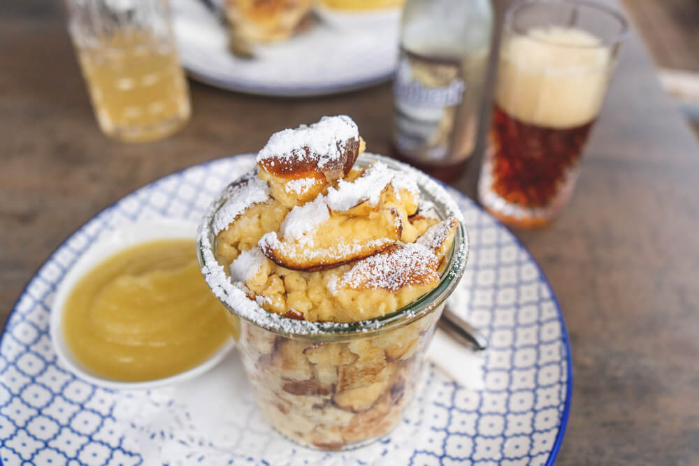 Mandlberggut-Kaiserschmarrn-Pause-Essen