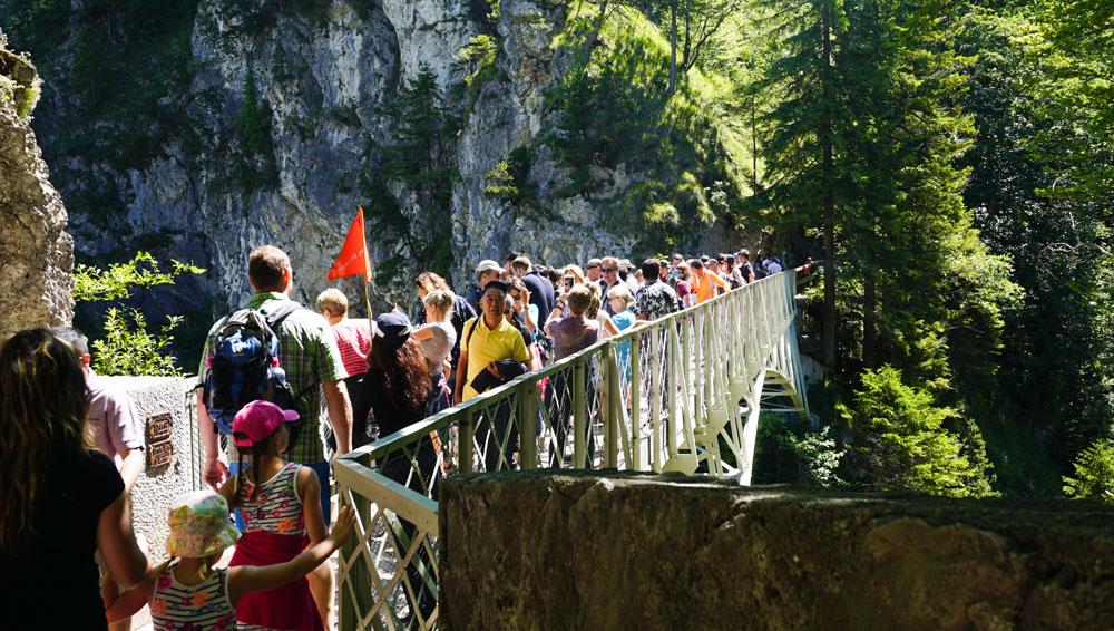 Marienbruecke-hohenschwangau-schloss-neuschwanstein-fuessen