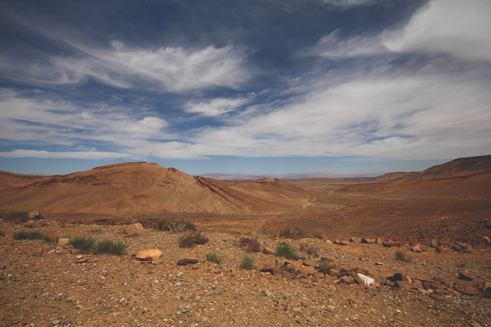 Marokko-Rundreise-Mondlandschaft-Steinwueste-Tingir-Merzouga