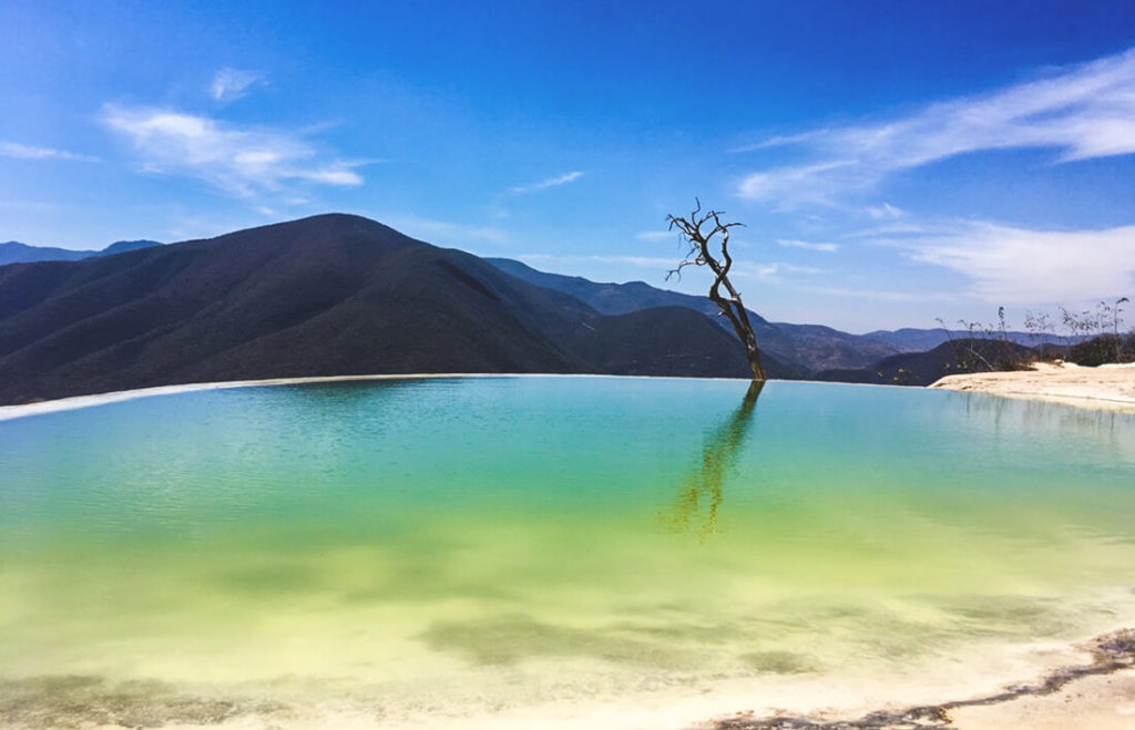 Mexiko-Highlights-Wasserbecken-Hierve-El-Agua-Oaxaca
