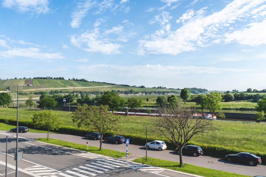 Mosel-Luxemburg-Hotel-Ecluse-Aussicht-Balkon