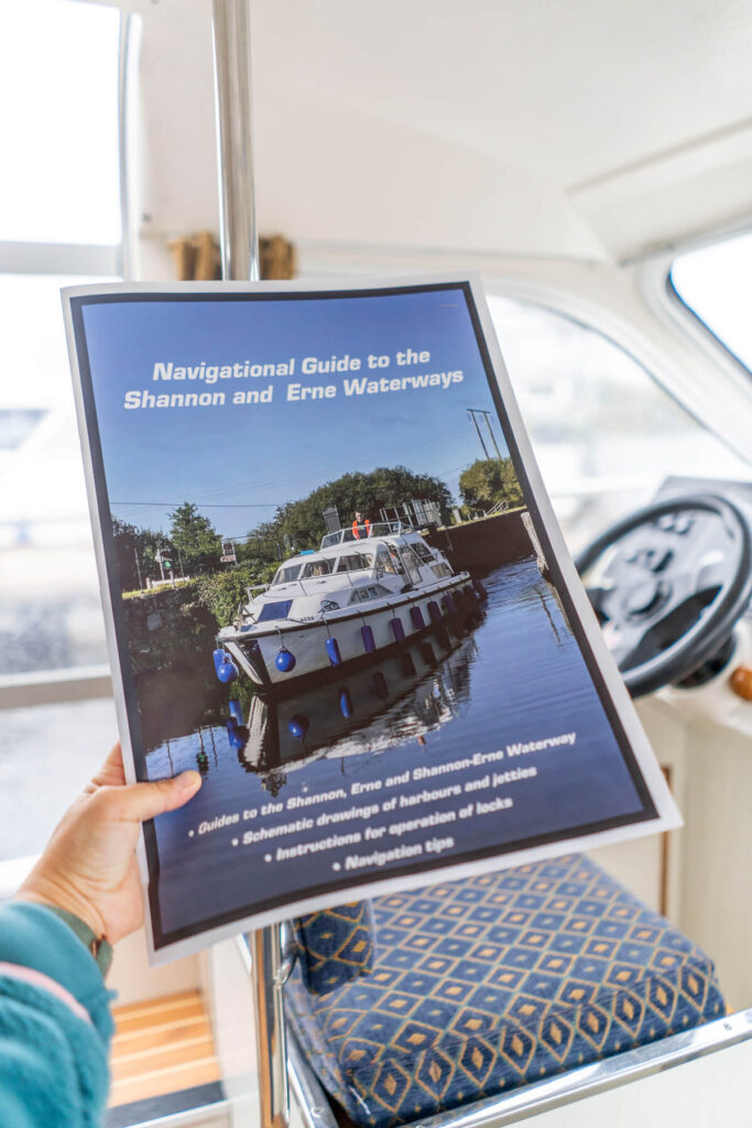 Navigation guide houseboat Ireland Carrickcraft
