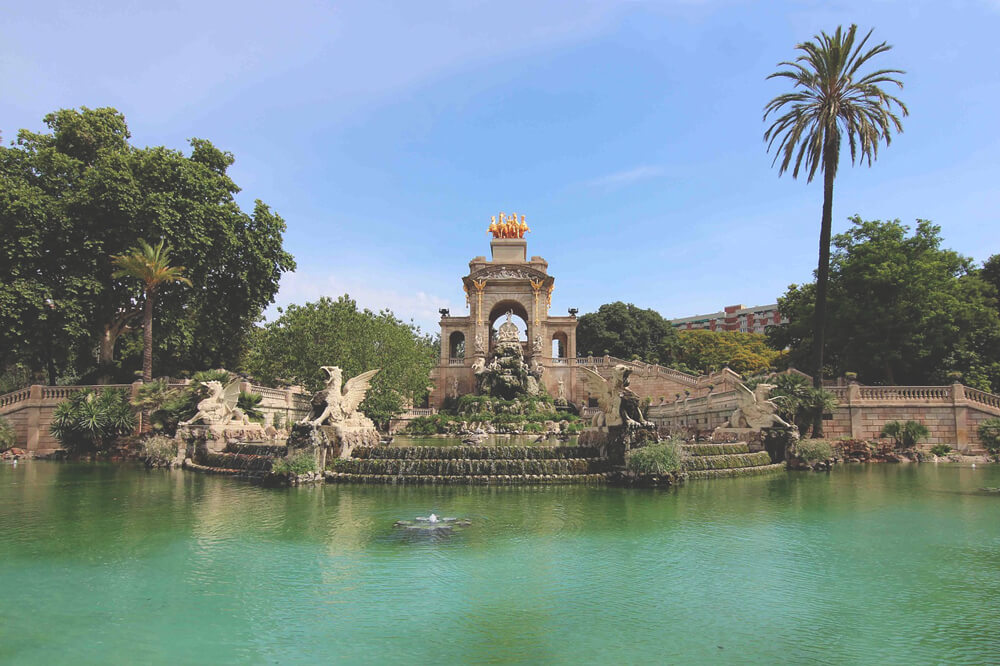 Parc-de-la-ciutadella-Barcelona-Highlights-Attraktionen-Sehenswuerdigekiten