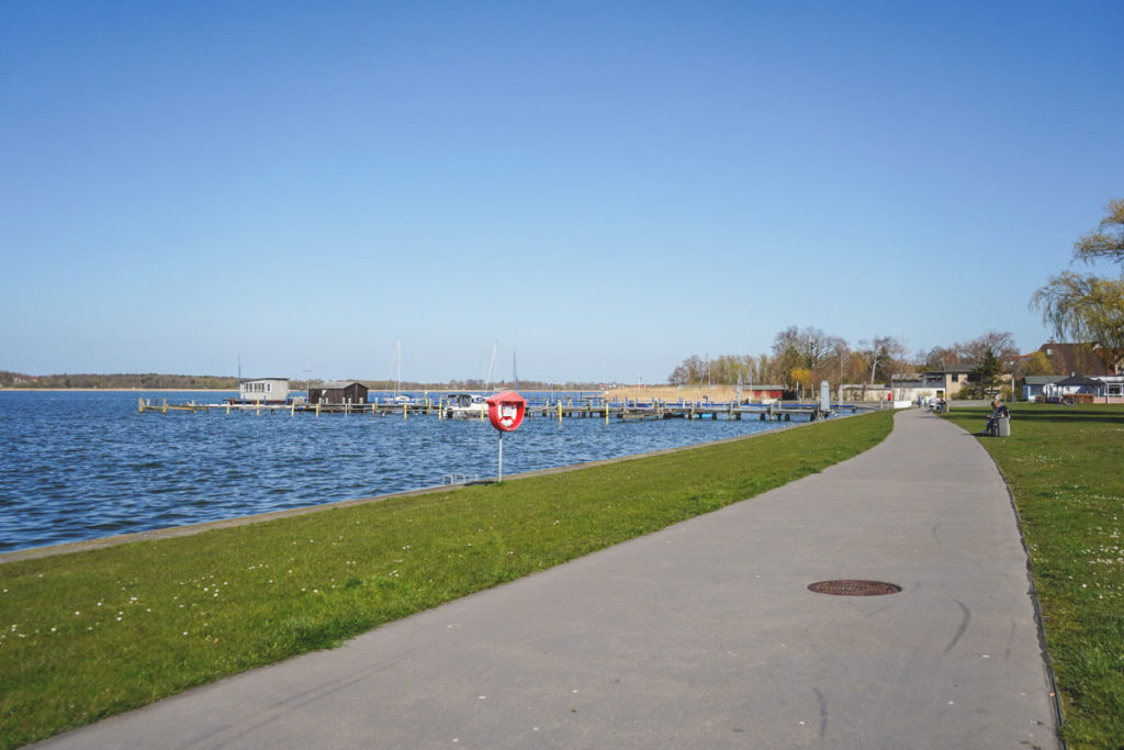 Ribnitz-Damgarten-Bodden-See-Hafen-Steg