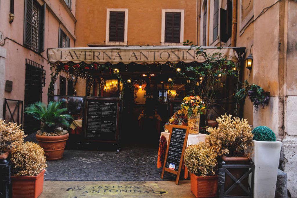 Rom Essen Restaurant Taverna