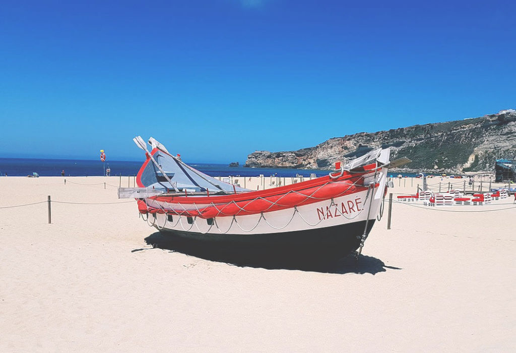 Rundreise-Portugal-Route-Nazare-Kueste-Strand