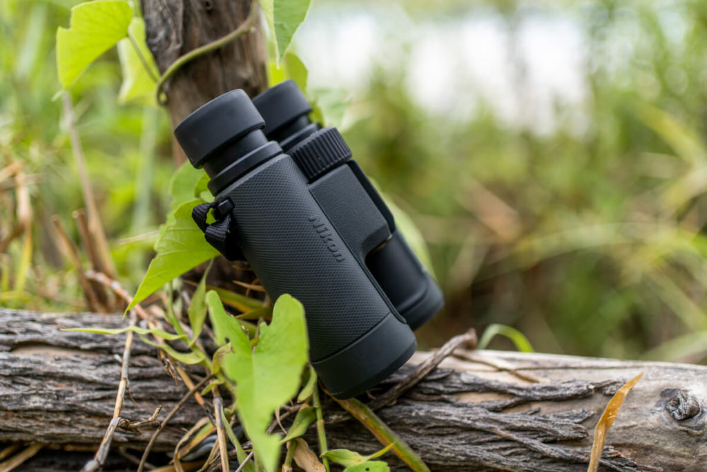 Бінокль для сафарі NIKON ProStaff 7s