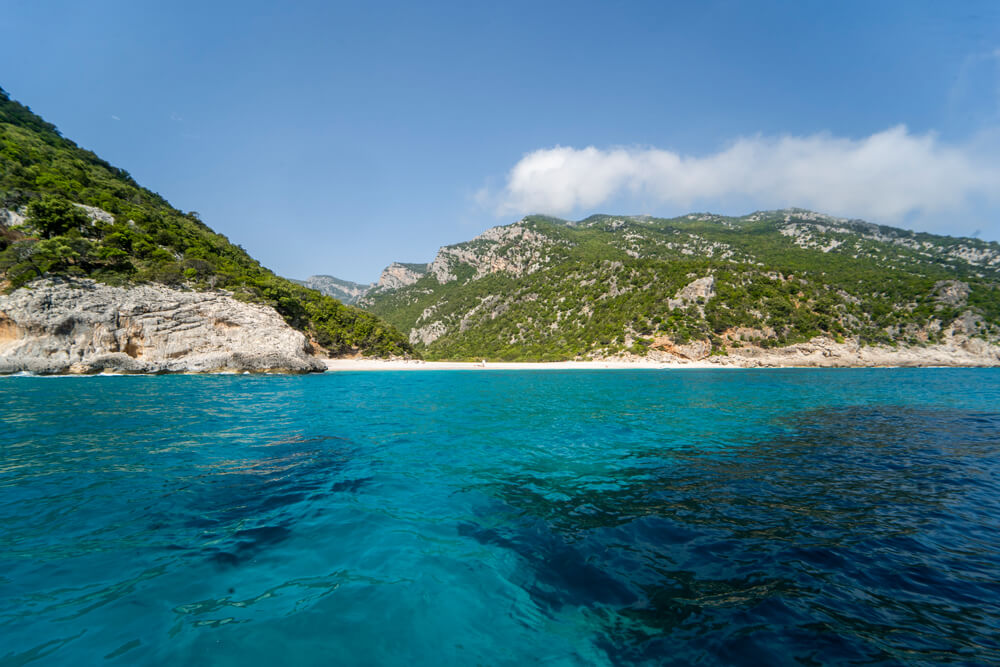 Sardinia-East-Gulf-of-Orosei-Boat-Tour-1