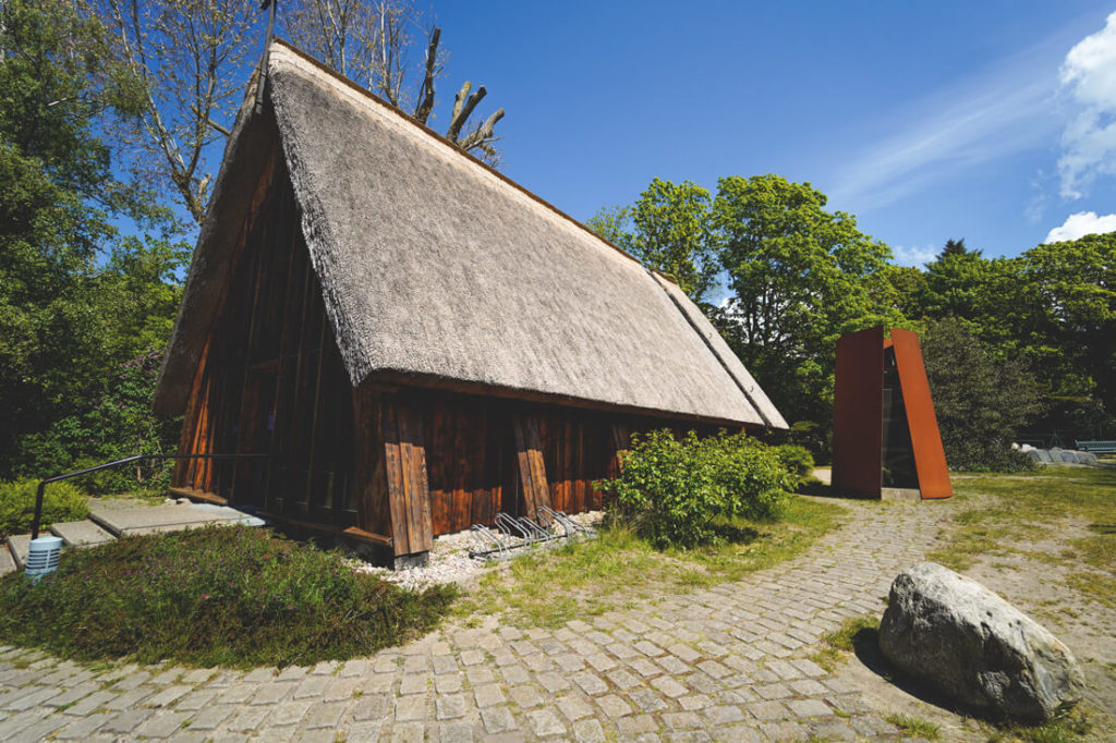 Schifferkirche-Ahrenshoop-Sehenswuerdigkeit