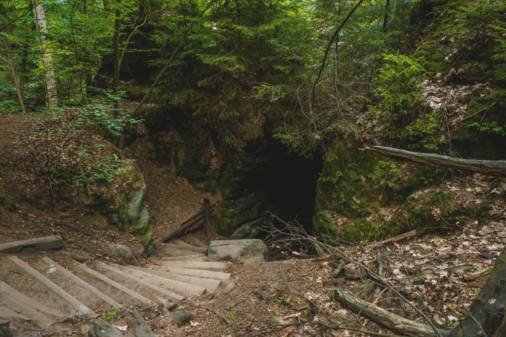 Schwedenloecher-Wanderung-Saechsische-Schweiz-Schlucht-4
