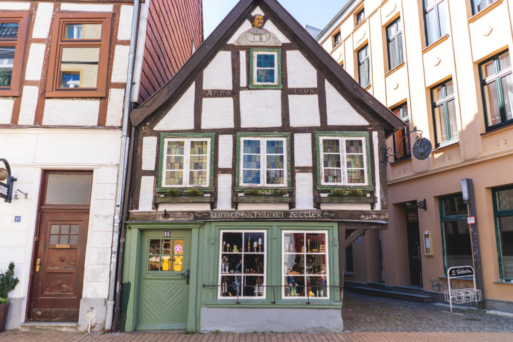 Schwerin-Sights-Buschstrasse-aeltestes-Haus