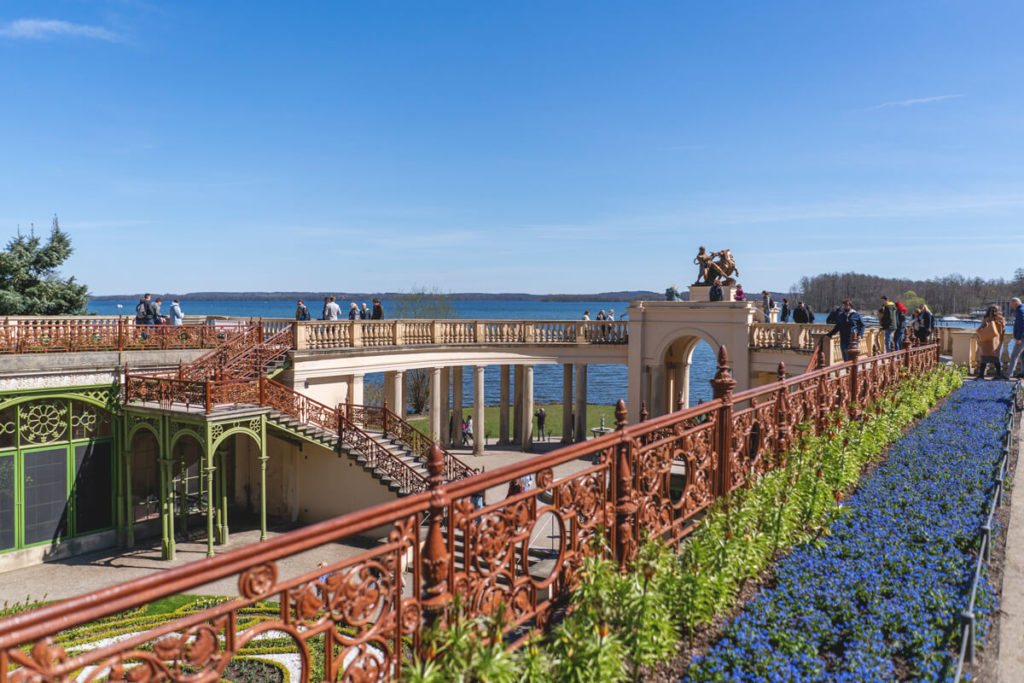 Schwerin-Sehenswuerdigkeiten-Schweriner-Schloss-Garten-1