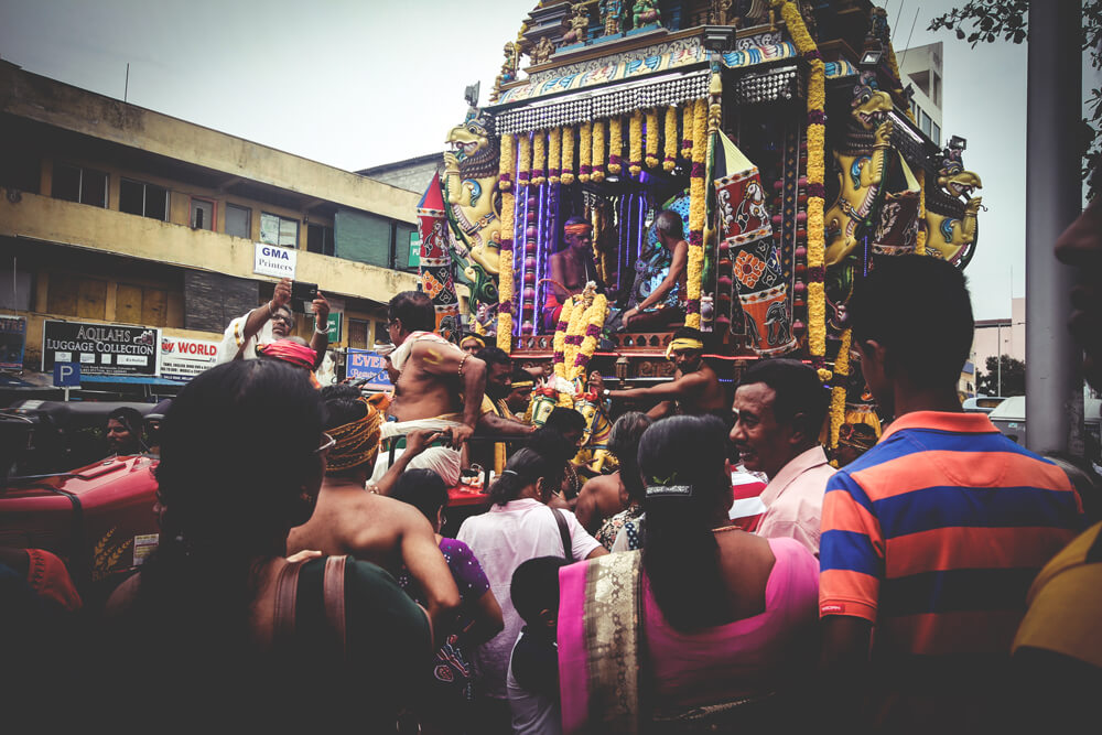Sri-Lanka-Colombo-Religion-Fest-Zeremonie-Strassenfest