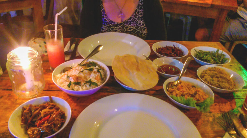 Sri-Lanka-Rundreise-Curry-Essen